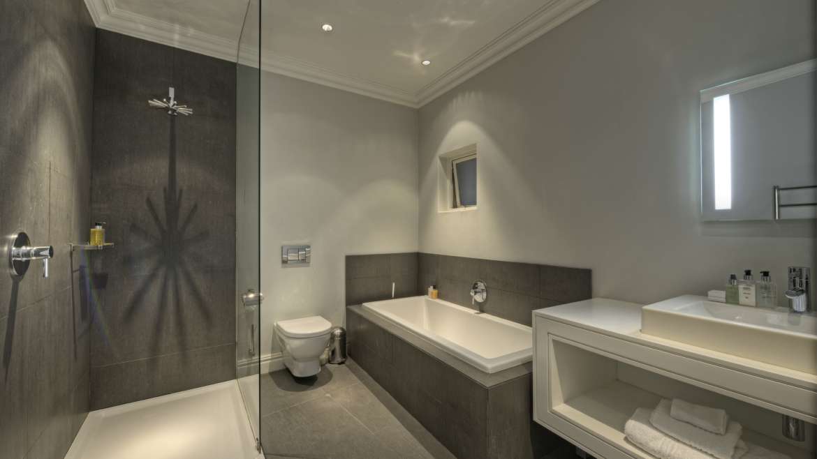 Bathtub refinishing Chicago