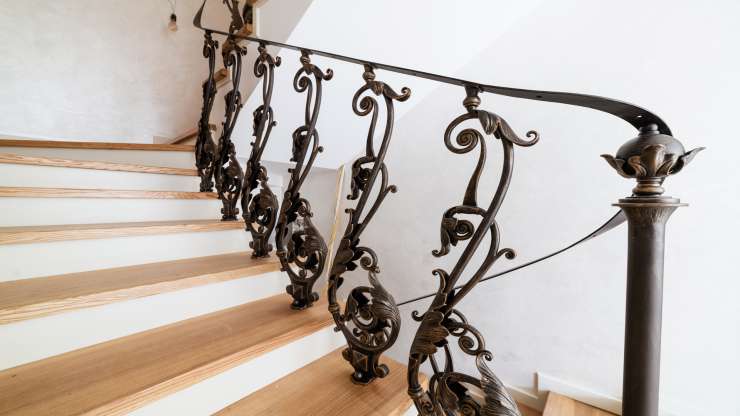 Unveiling the Art of Iron: Handcrafted Railings for Every Home
